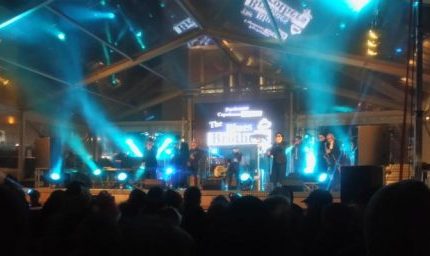 Ai concerti o in disco con gli amici ? Meglio se in pullman !